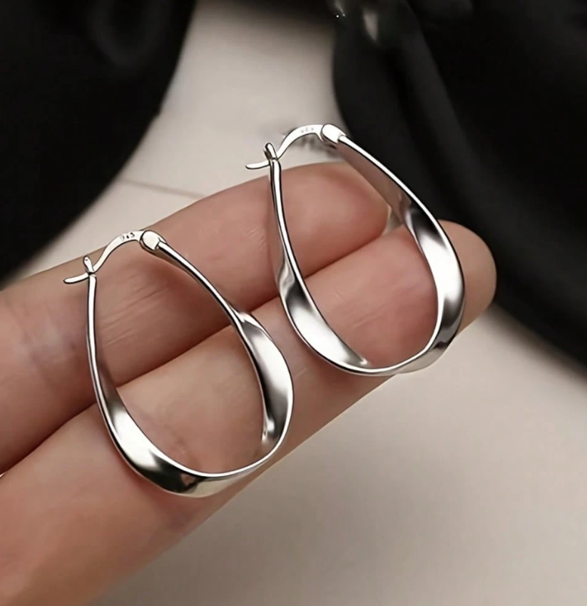 Elegant S925 Sterling Silver Mobius Twisted Design Earrings for Women, Perfect Gift for Girlfriend, Daily Wear