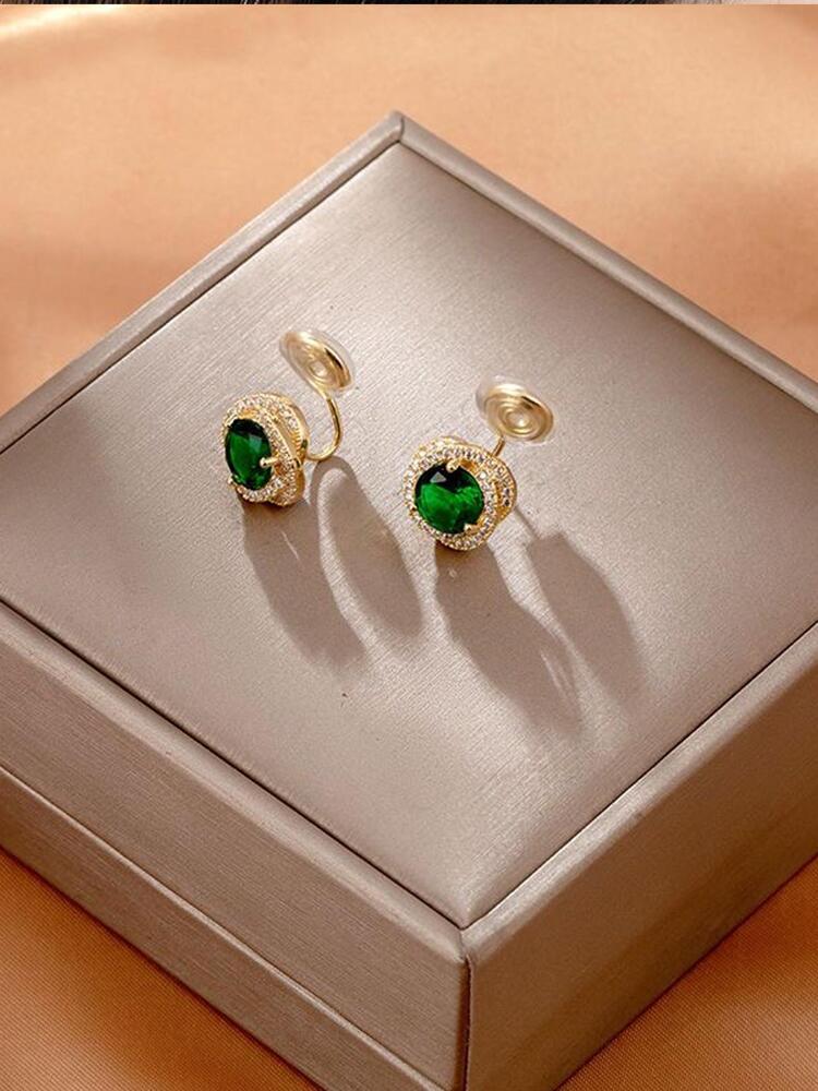 1 Pair Green Clip-On Earrings – Non-Pierced Mosquito Coil Design for Women, Perfect Birthday Gift