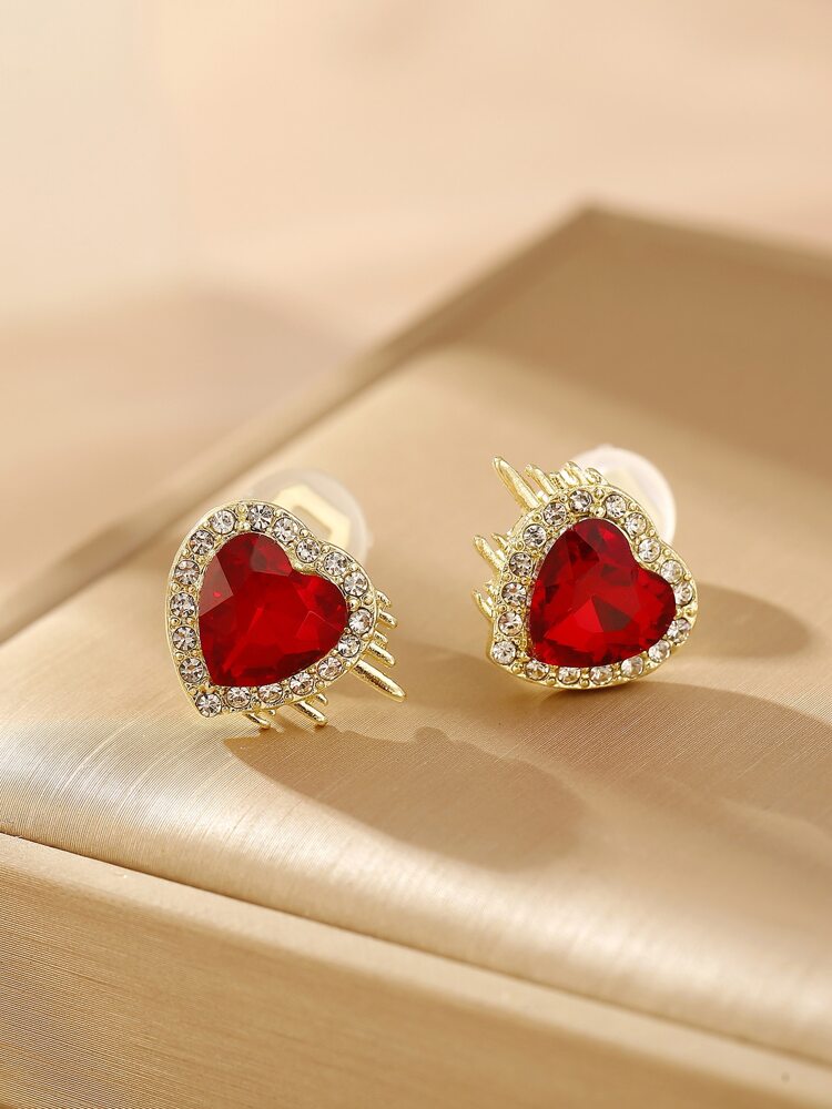 1 Pair Red Heart Clip-On Earrings – Rhinestone Non-Pierced Jewelry for Women, Valentine’s & Mother’s Day