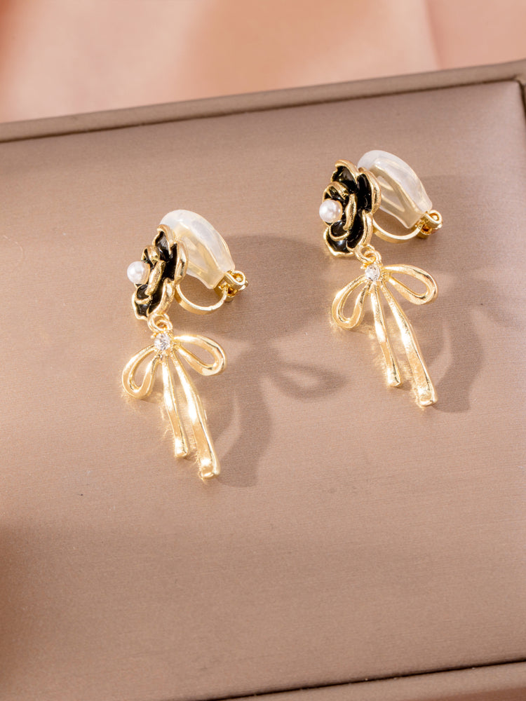 1 Pair Black Camellia Bowknot Clip-On Earrings – Non-Pierced Jewelry for Women, Valentine’s & Mother’s Day