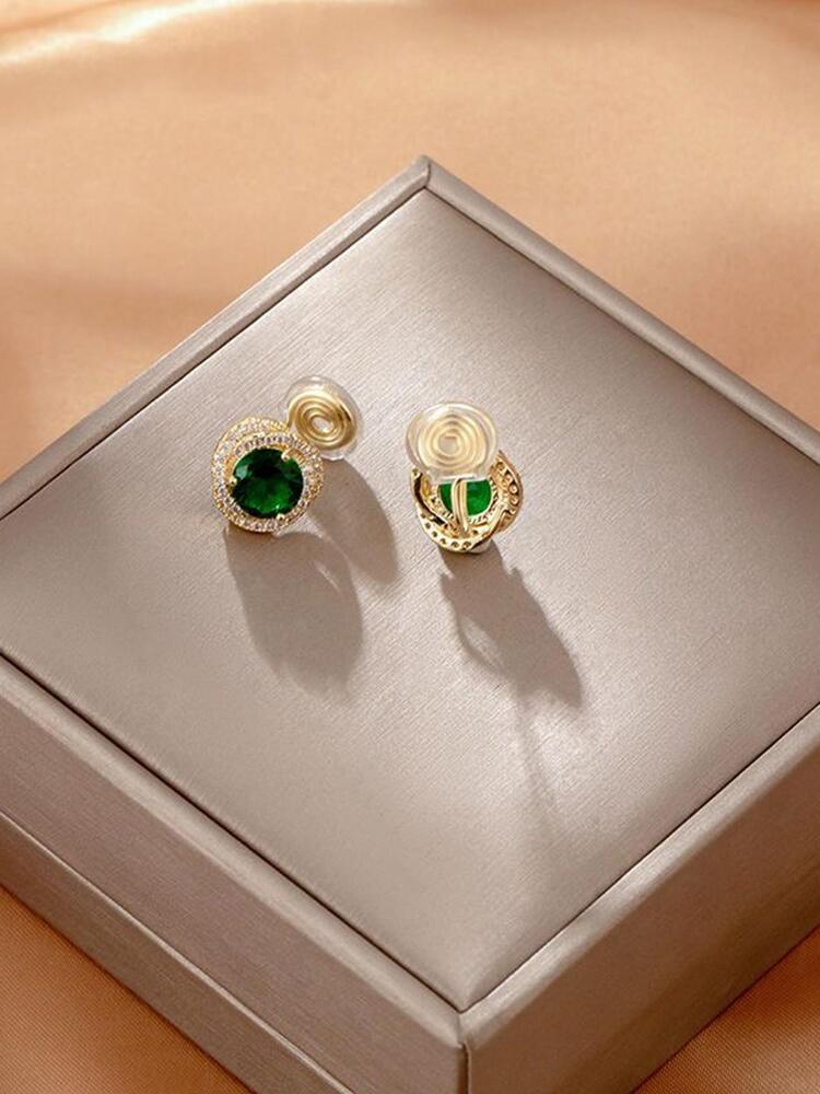 1 Pair Green Clip-On Earrings – Non-Pierced Mosquito Coil Design for Women, Perfect Birthday Gift